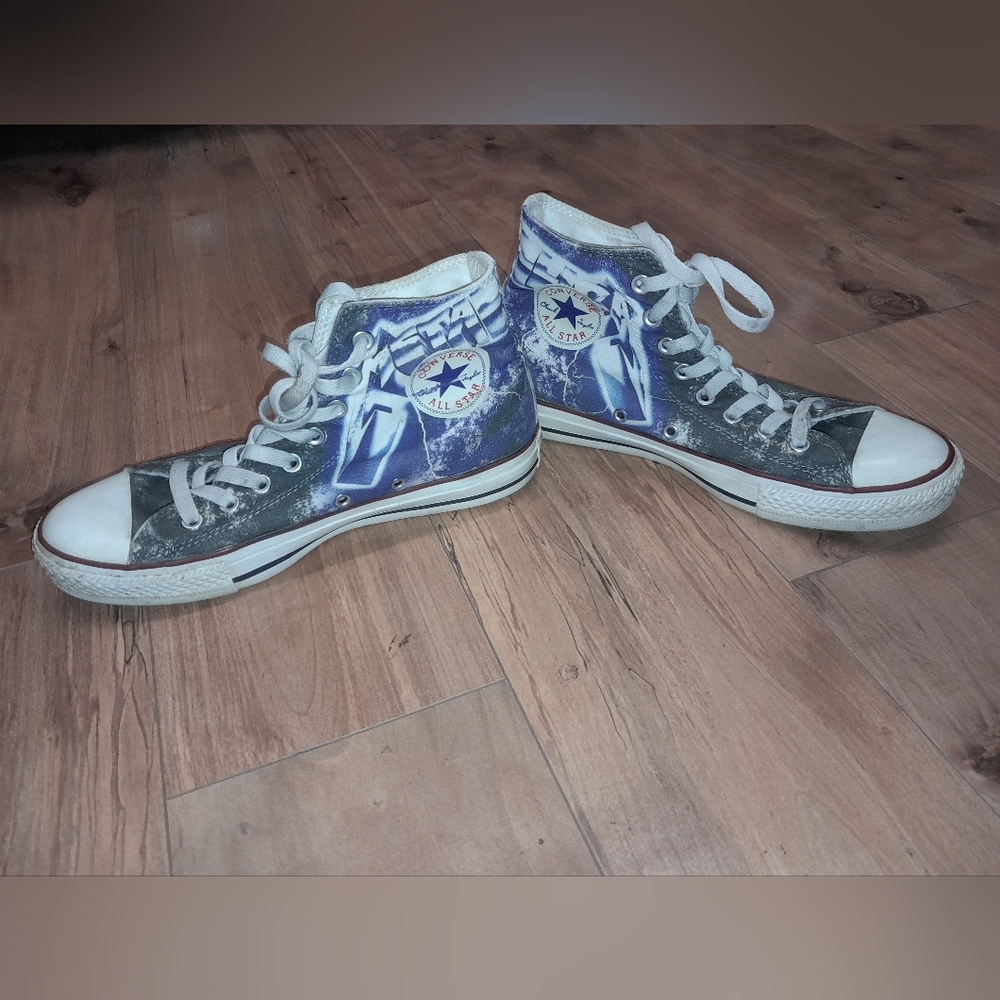 Converse All Star Metallica Ride the Lightning Hi Tops --  Men’s 7.5 Women's 9.5